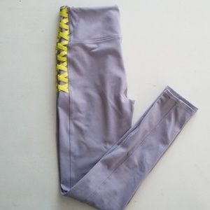 Gray Fabletics work out leggings